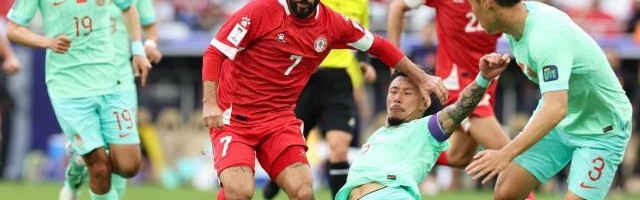 扬科维奇变阵换汤不换药 拼劲有了却难拿下第107