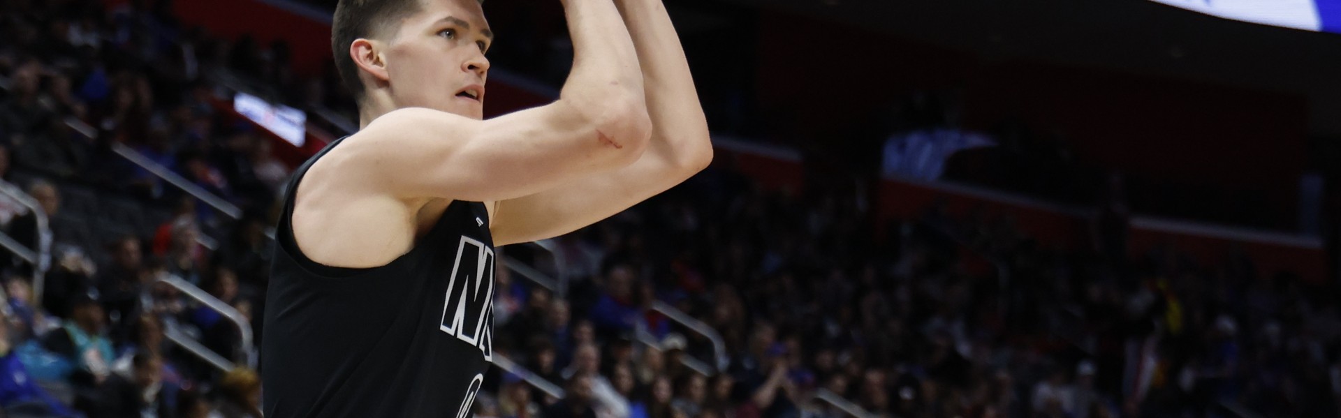 生涯新高！8号秀杰明12中8&amp;6记三分拿下26分4板2助