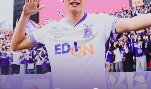 开云登录入口-世界波+天秀倒钩绝平+反绝杀！广岛三箭2-1大阪樱花，领跑J1西区