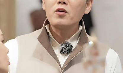 秦昊让整个娱乐圈都笑疯了！一句：外面有人了还要送啊？