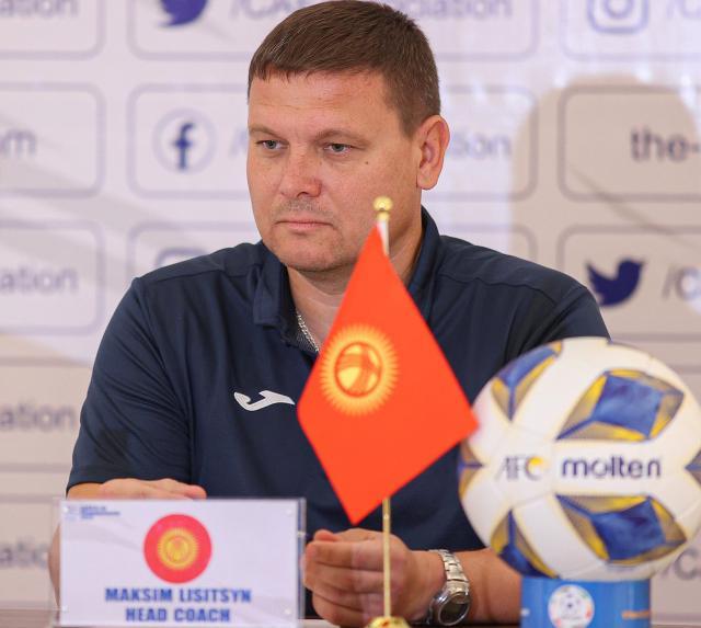 1677246571253046758.jpg 吉尔吉斯国青队主教练利希津.jpg